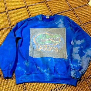 Women’s, size M, University of Floridarida, Gainesville, UF, Gators, sweatshirt